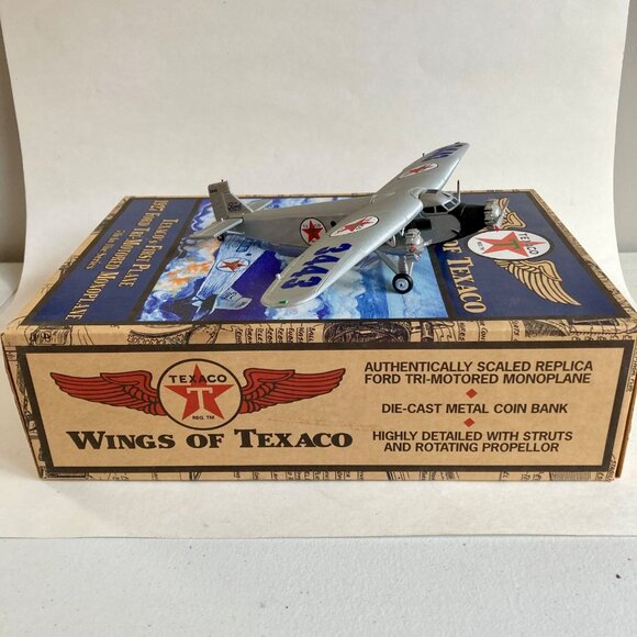 Vintage Wings of Texaco 1927 Ford Tri-Motored Monoplane Airplane w/ Box Diecast - Picture 1 of 7